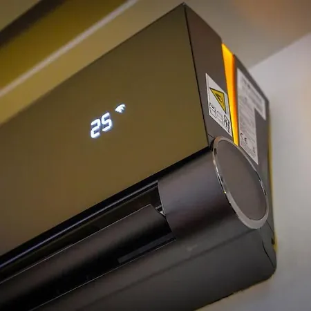 Privé Avec Jacuzzi De Gamme ! Près De L'aéroport De Casa vacanze Charleroi